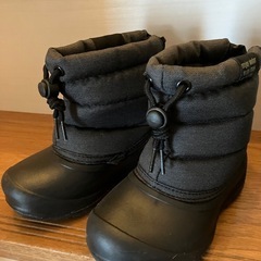 スノーブーツ　