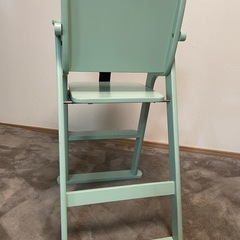 ベビー、幼児用　木製ハイチェア　の画像