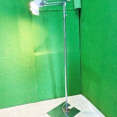 スポットライトスタンドタイプ　3連　LED電球付き (３分割持ち...