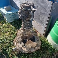 アンティーク？調　立水栓