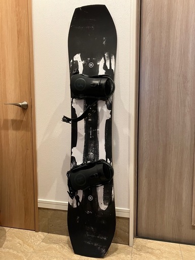 スノーボードとビンディング