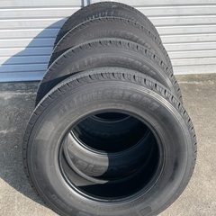 ブリヂストンEcopia R680 195/80R15 LTタイヤ 4本セット　中古