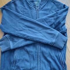 GAPのジップアップジャンパー
