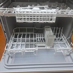 Panasonic NP-TH4-C食器洗い乾燥機　2022年製の画像