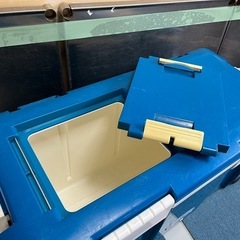 コロラド COLORADO クーラーボックス 大容量 52L 大型レジャークーラー キャスター•持ち手グリップ付 中古品 ③の画像