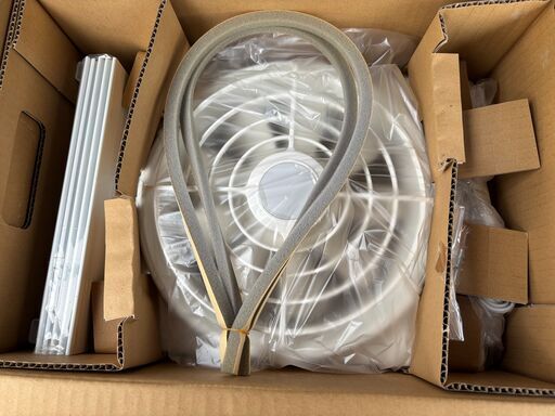 東芝製　窓用　換気扇　新品