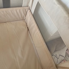 
ベビーベッド アップリカ ココネルの画像