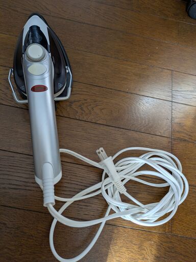 ハンディアイロン、スチーマー（ティファール）