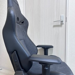 KARNOX ゲーミングチェアの画像