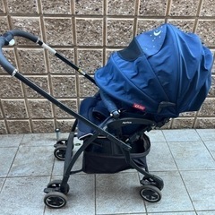 A型 ベビーカー　アップリカ　（ブランケット、レインカバー、フック、シューズクリップ付き）の画像