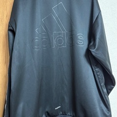 adidas大きいサイズの画像