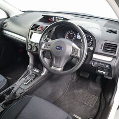 スバル フォレスター 　２．０ｉ－Ｓ　ＥｙｅＳｉｇｈｔ　入庫いたしました！の画像