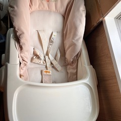 コンビ　ハイローチェアの画像