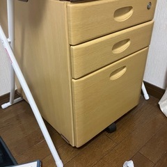 小型 タンスの画像
