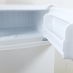 (送料無料) 2022年 極美品 2ドア 冷蔵庫 お買い得商品 ①