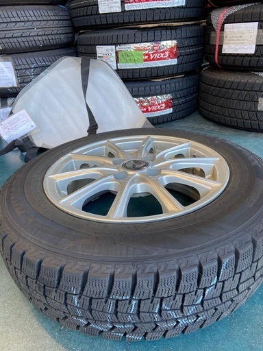 マーチ用ホイールとスタッドレスタイヤ　165/70R14 81Q
