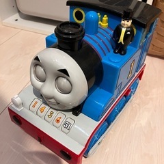 タカラトミー かおがうごくよ! なかまとおしゃべりビッグトーマス