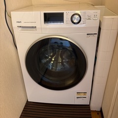 ドラム式洗濯機　
aqw-fv800e