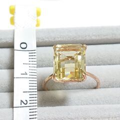 k10 大粒レモンクォーツ スクエアリング 13号 指輪 10金...