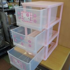 ハローキティ 3段 プラチェスト 幅33.5㎝ 衣類収納 サンリオ HelloKitty ミニチェスト チェスト 札幌市東区 北20条店の画像
