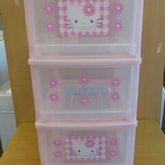 ハローキティ 3段 プラチェスト 幅33.5㎝ 衣類収納 サンリオ HelloKitty ミニチェスト チェスト 札幌市東区 北20条店の画像