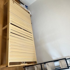 ベッド
