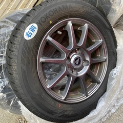 175/70/R14 スタッドレスタイヤホイール付き
