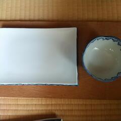 お皿 青系100枚以上 15種類ほど 各種約2〜6枚 の画像