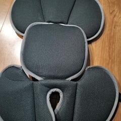【トヨタ純正】チャイルドシートの画像