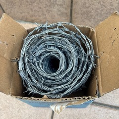 有刺鉄線の画像