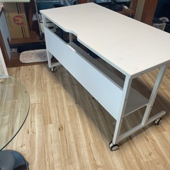 机　デスク　キャスター付きの画像