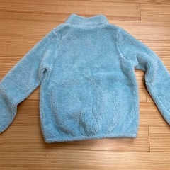 ユニクロ　フリース　150
の画像