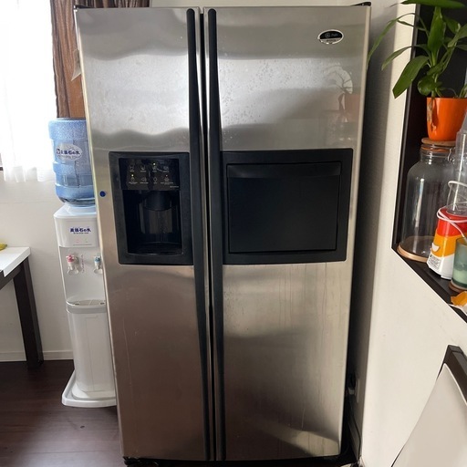 取引中）海外製大型冷蔵庫