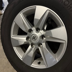 スタッドレスタイヤ　265/65R17 ランドクルーザープラドの画像