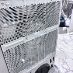  20802  石油ファンヒーター コロナ  14畳 ◆大阪市内・東大阪市他 6,000円以上ご購入で無料配達いたします！◆ ※京都・高槻・枚方方面◆神戸・西宮・尼崎方面◆生駒方面、大阪南部方面　それぞれ条件付き無料配送あり！            の画像