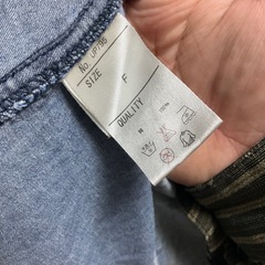 ロングシャツの画像