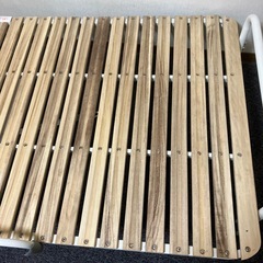 【12/25まで】ニトリすのこ折りたたみベッドの画像