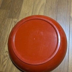 朱色の漆器　木製のくりぬき　捏鉢　こね鉢　寿司桶の画像