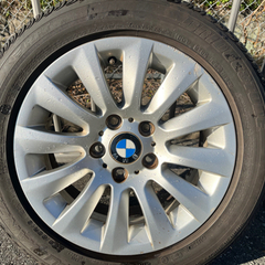 BMW 3シリーズ E90純正ホイールの画像