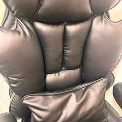 ゲーミングチェアの画像