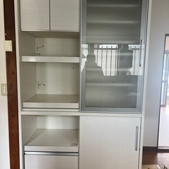 食器棚
