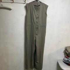 オールインワンコンビネゾン