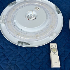 6〜8畳用LEDシーリングライト