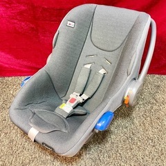 クリーニング済み　Combi ベビーシート　　　