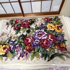カネボウ　花柄 アクリル毛布 140x200cm 中古品