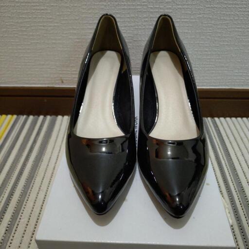 新品GLOBAL WORKエナメルパンプスM