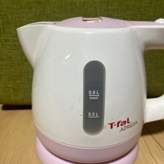 T-fal電気湯沸かし器の画像