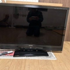 三菱製４０型ハイビジョン液晶テレビ（LCD-V40BHR3）