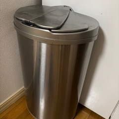 【近郊配送無料】賢いゴミ箱　自動ゴミ箱　47L 生活雑貨 家庭用...