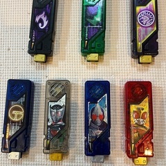 仮面ライダー 変身ベルトとガイアメモリ　8個セットの画像